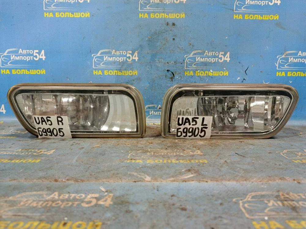 Туманка правая Honda INSPIRE 1998-2001