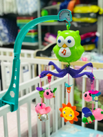 1538011/Музыкальная карусель для кроватки на бат. 5 подвесных игрушек, веселые мелодии, пластик