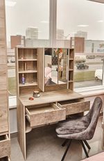 Дакота Стол макияжный