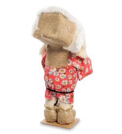 DO-104 Домовик Славуся в меховой шапке с караваем - Вариант A