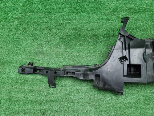 Кронштейн переднего бампера BMW X3 G01 (21-24)