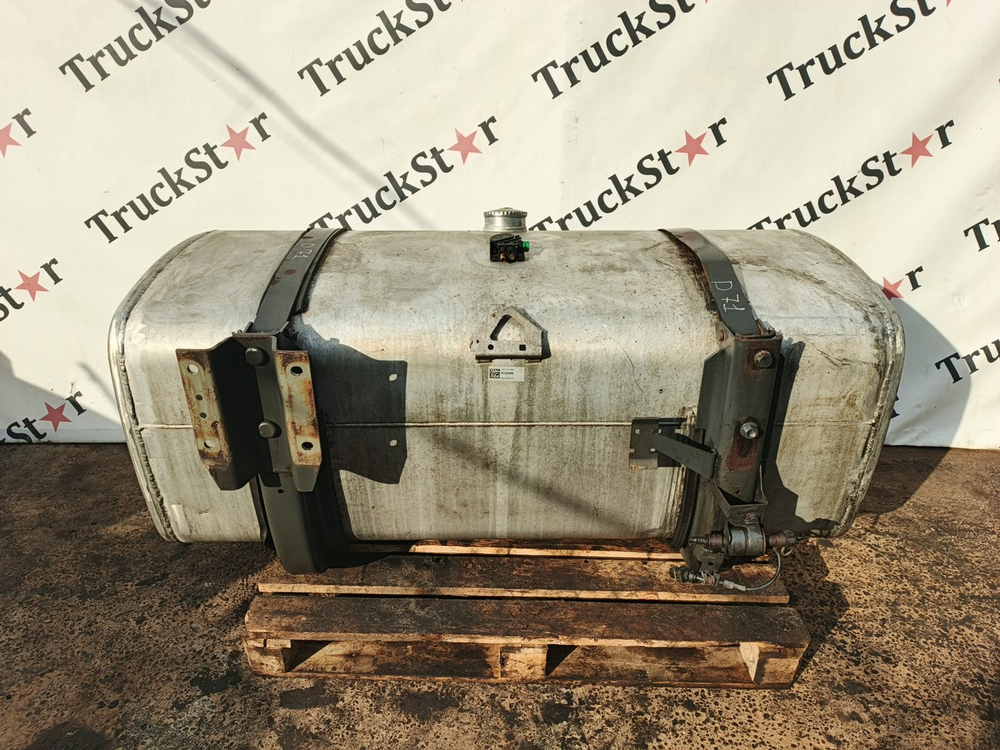 Бак топливный 590L 2020г.