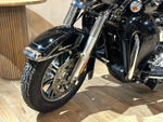 Tri Glide Ultra Harley-Davidson 2024 (Vivid Black)
