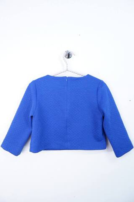 Блузка Dressum плотная, визуально на 40 размер