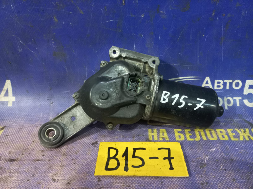 Моторчик переднего дворника NISSAN SUNNY 2001