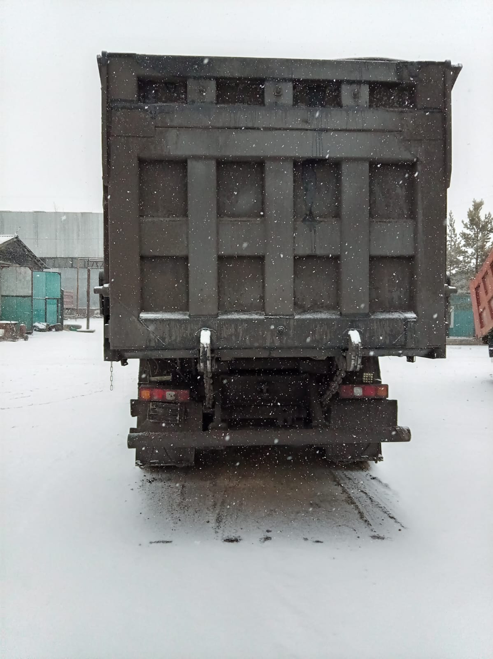 Shacman (Shaanxi) SX* 8x4 Самосвал SX331863366 (Дизельный, 12,5 л, 544 л.с., МТ)
