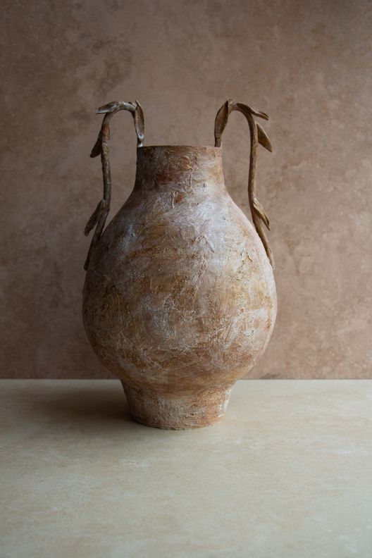 Ваза Хлорида 1 / Кирия Керамика / Kyria ceramics