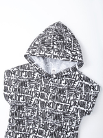 Футболка с капюшоном и карманами "Граффити"