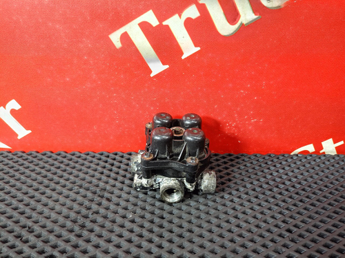 Кран 4-х контурный