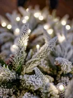 Заснеженная елка с гирляндой встроенной «ile Grande» (Литая+пвх) 180 см / 1,8 м