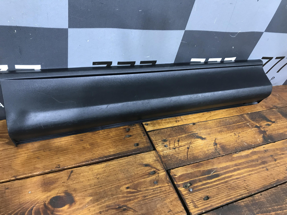 Накладка двери задней правой Mazda CX-5 2 (KF) 17-нв Б/У Оригинал KB7W51RC1