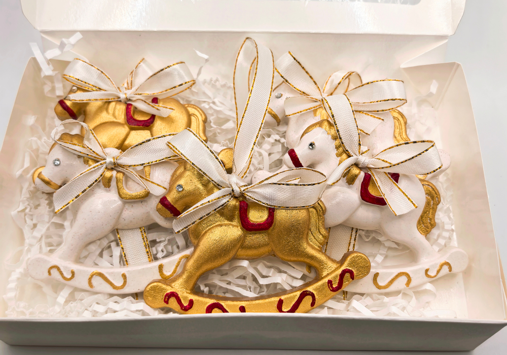 Ёлочные игрушки "Лошадка"