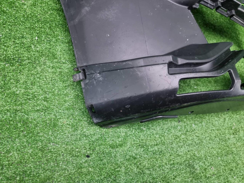 Кронштейн переднего бампера RH BMW 5er G30 (20-23)