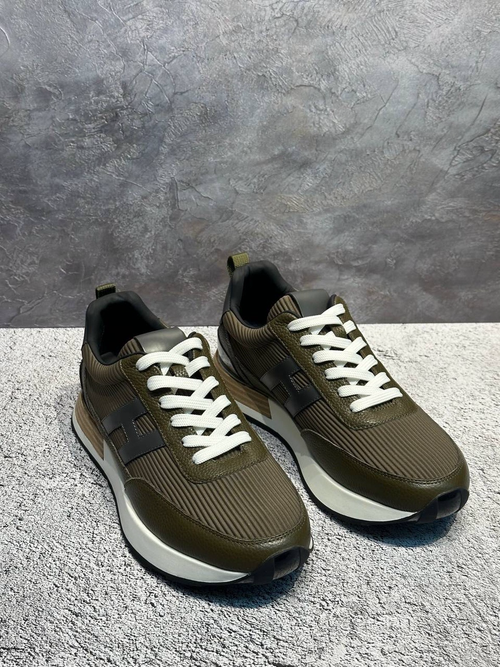 Кроссовки Hermes