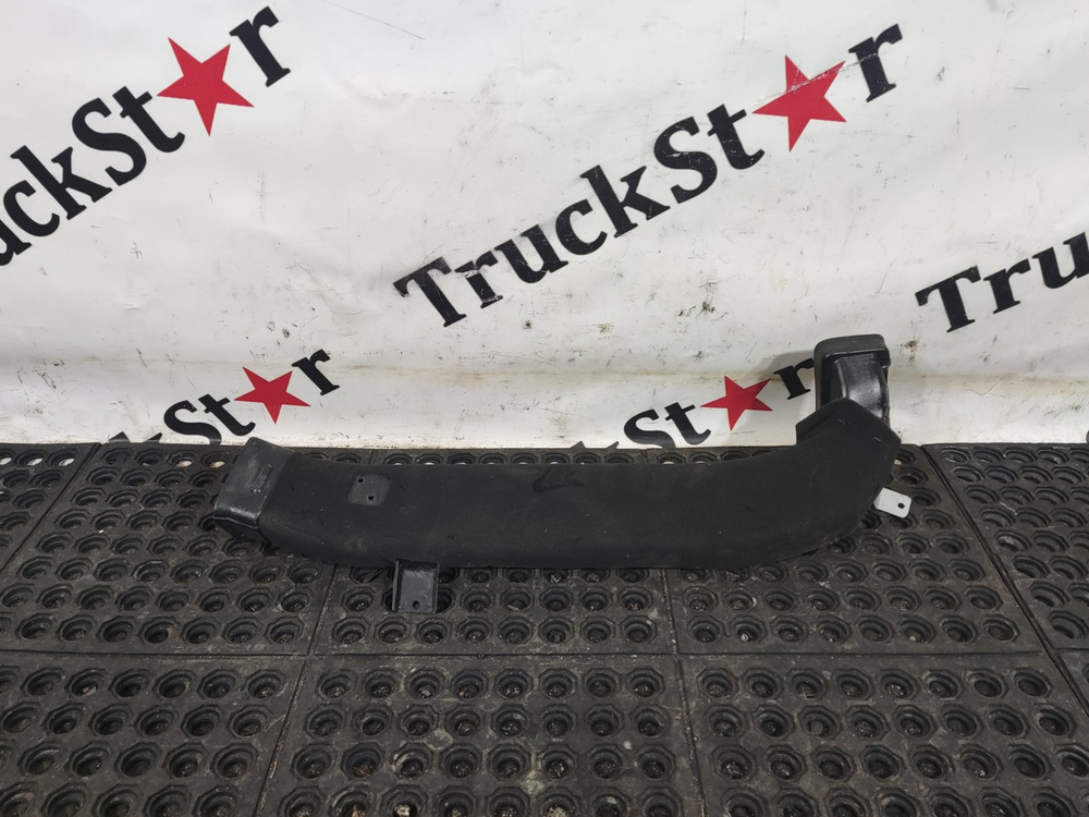 Воздуховод отопителя