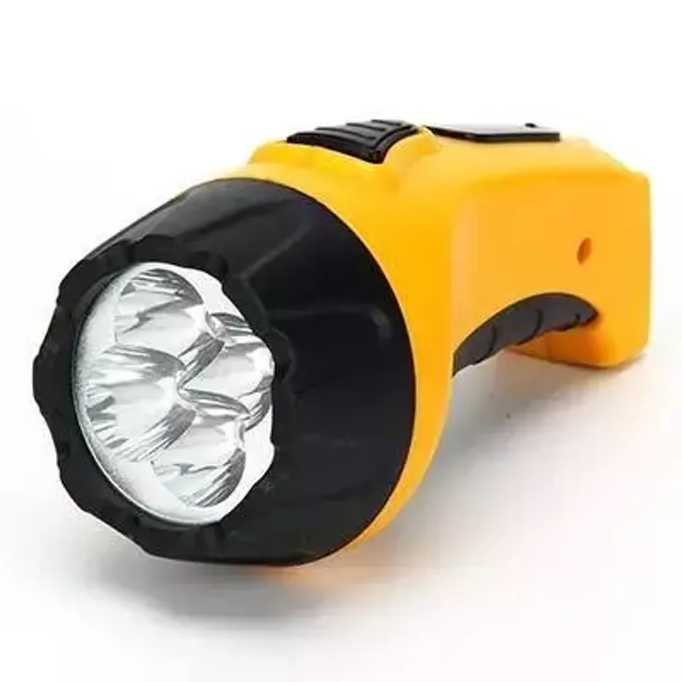 Фонарь аккумуляторный 4 LED Чингисхан 198-074