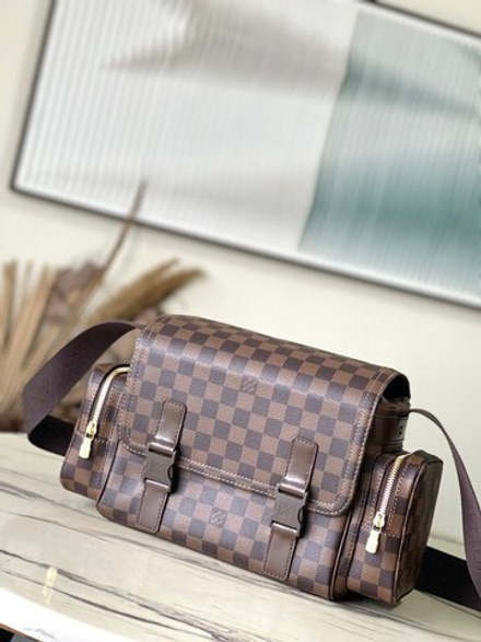 Louis Vuitton Reporter Melville Bag