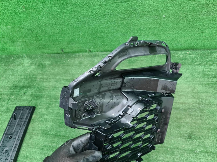 Накладка ПТФ правая BMW X5 G05 (18-23) M-paket