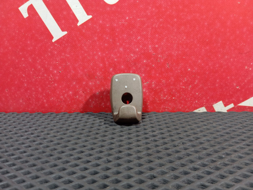 Крючок для вещей