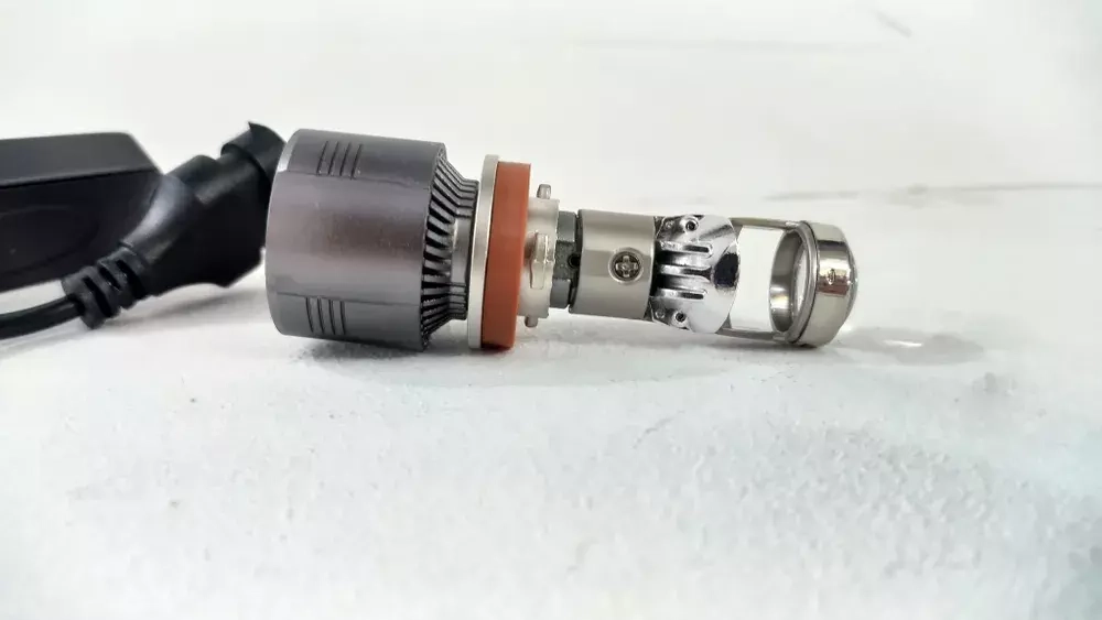 H11 / Светодиодные (H11) лампы Lenses AHL H11 6000lm 30W, линзы 0.4 кг 20х14х6