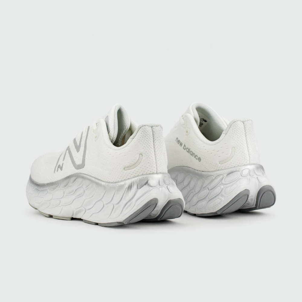 кроссовки New Balance Fresh Foam x More V4 White Wmns