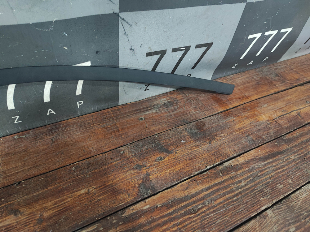 Накладка двери передней левой Omoda C5 22-нв Б/У Оригинал 609001531AA