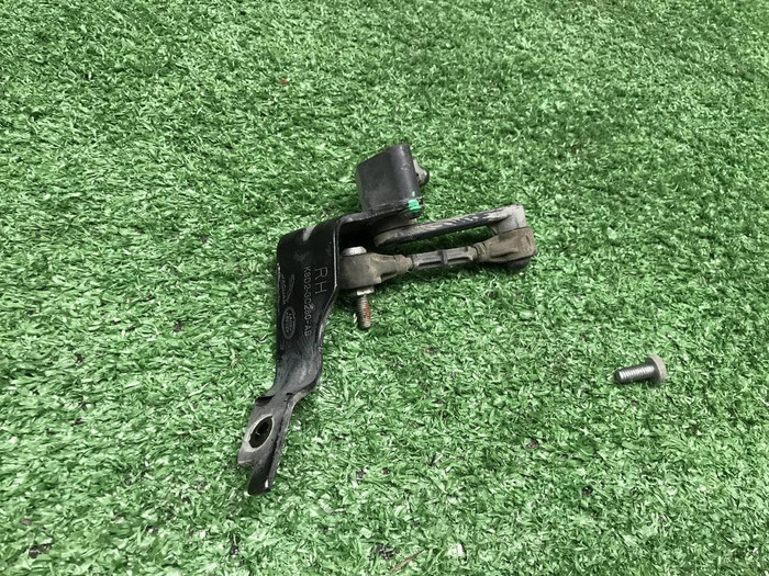 Датчик Land-Rover Discovery Sport (2019-н.в.)