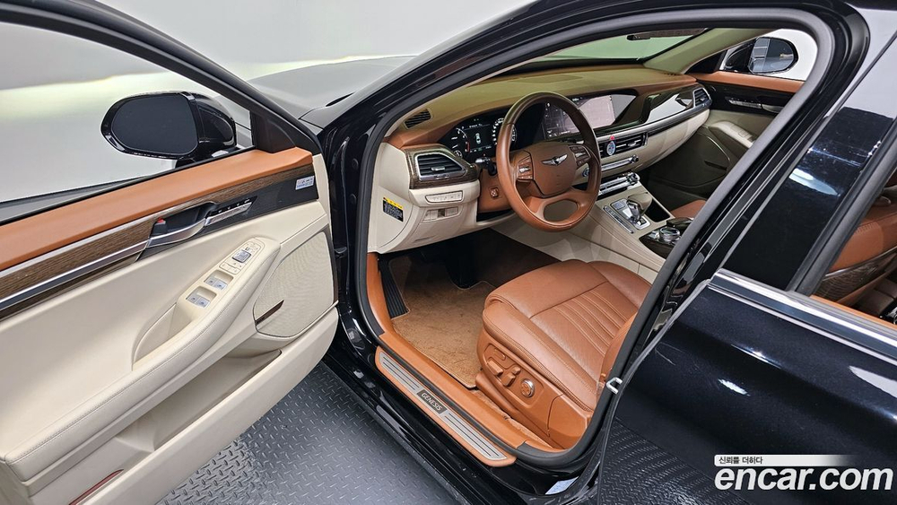 Genesis G90 3.8 AWD (05.2021)