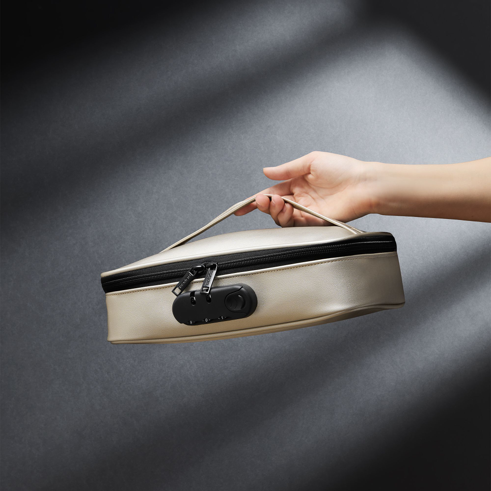 Сумочка для хранения Dorcel Discreet Box с кодовым замком