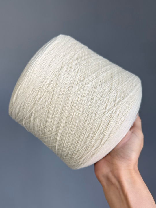 Пряжа Mongolia Cashmere 26/2 (100% кашемир) 1300 м/100 гр, молочный (органик)