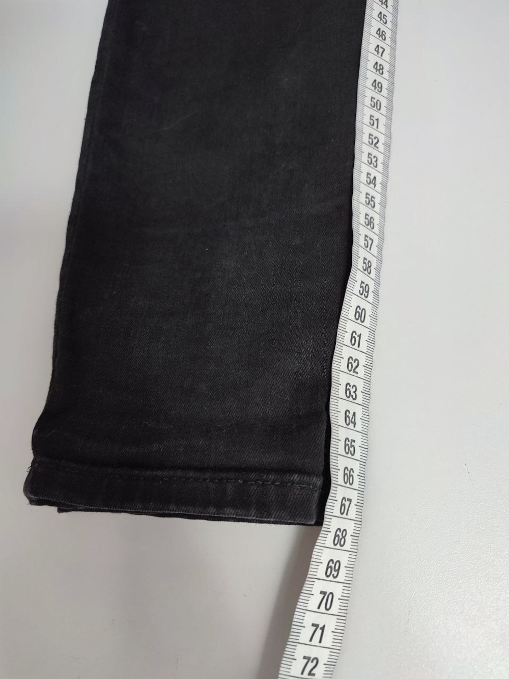 Джинсы Zara черные 40 размер