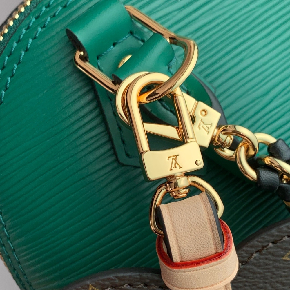 Louis Vuitton Nano Alma
