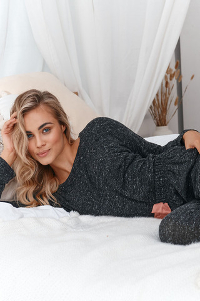 23W Victoria 2774-01 Taro