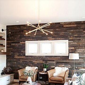 Люстра Spike с уникальным трубчатым асимметричным дизайном каркаса, заканчивающимся источниками света с обоих концов