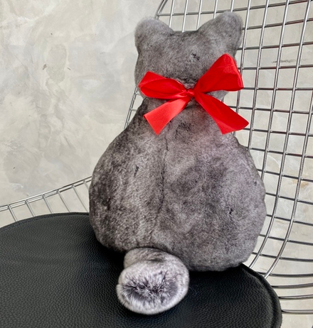 Подушка "Котик обиделся" (серая)