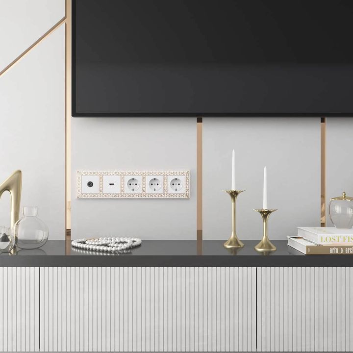 Рамка Werkel Antik на 5 постов белое золото W0051523 4690389158292