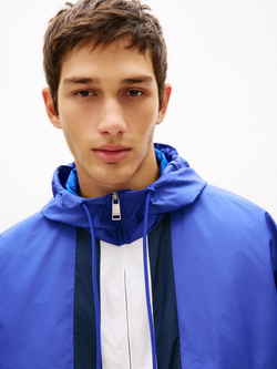 Куртка Tommy Jeans Ripstop Chicago Windbreaker Fizzy Blue
