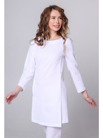 Белая блуза медицинская