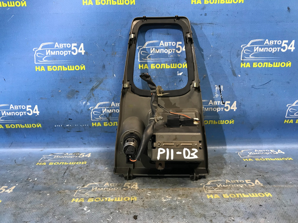 Пепельница NISSAN PRIMERA 1999