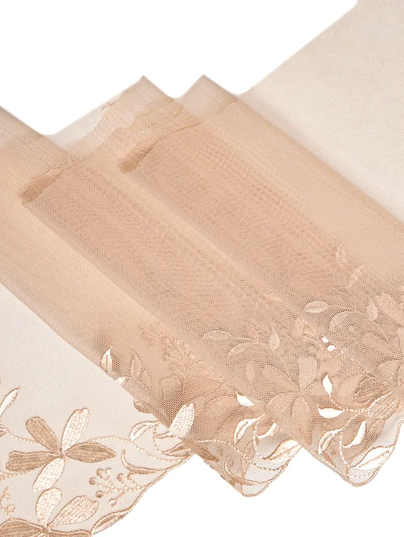 05-113 Вышивка на неэл. сетке 22 см, телесный 126 (левая)