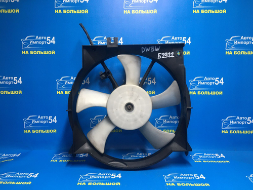 Диффузор радиатора кондиционера MAZDA DEMIO 1996-1999