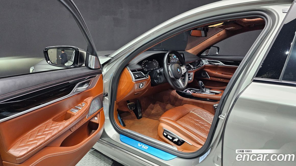 BMW 7 Series (G11) M760Li xDrive (09.2020)