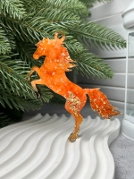 Новогодняя елочная игрушка Лошадка на дыбах