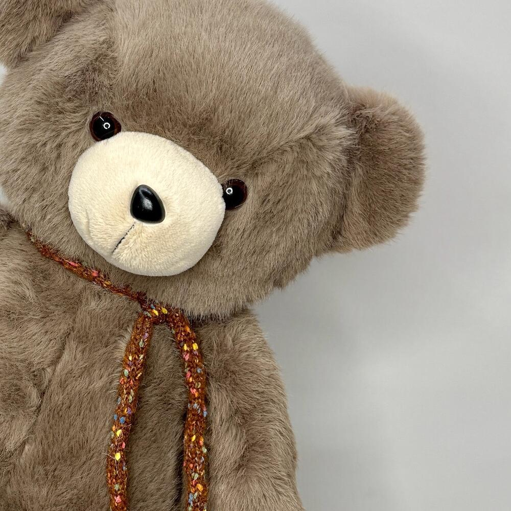 Медведь Гена