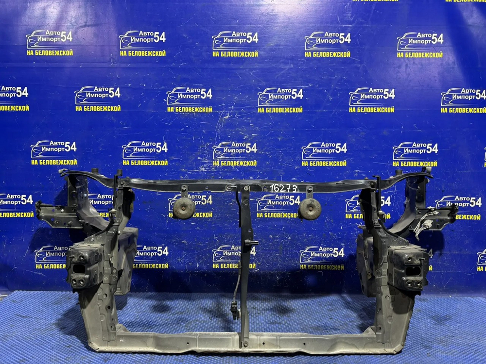 Рамка радиатора / телевизор TOYOTA CAMRY 2011-2017