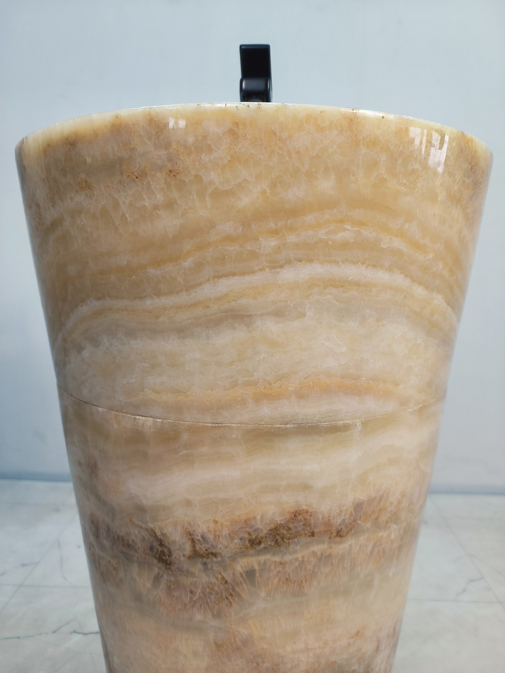 Раковина напольная из оникса Yellow ON-61346 (45*45*90)