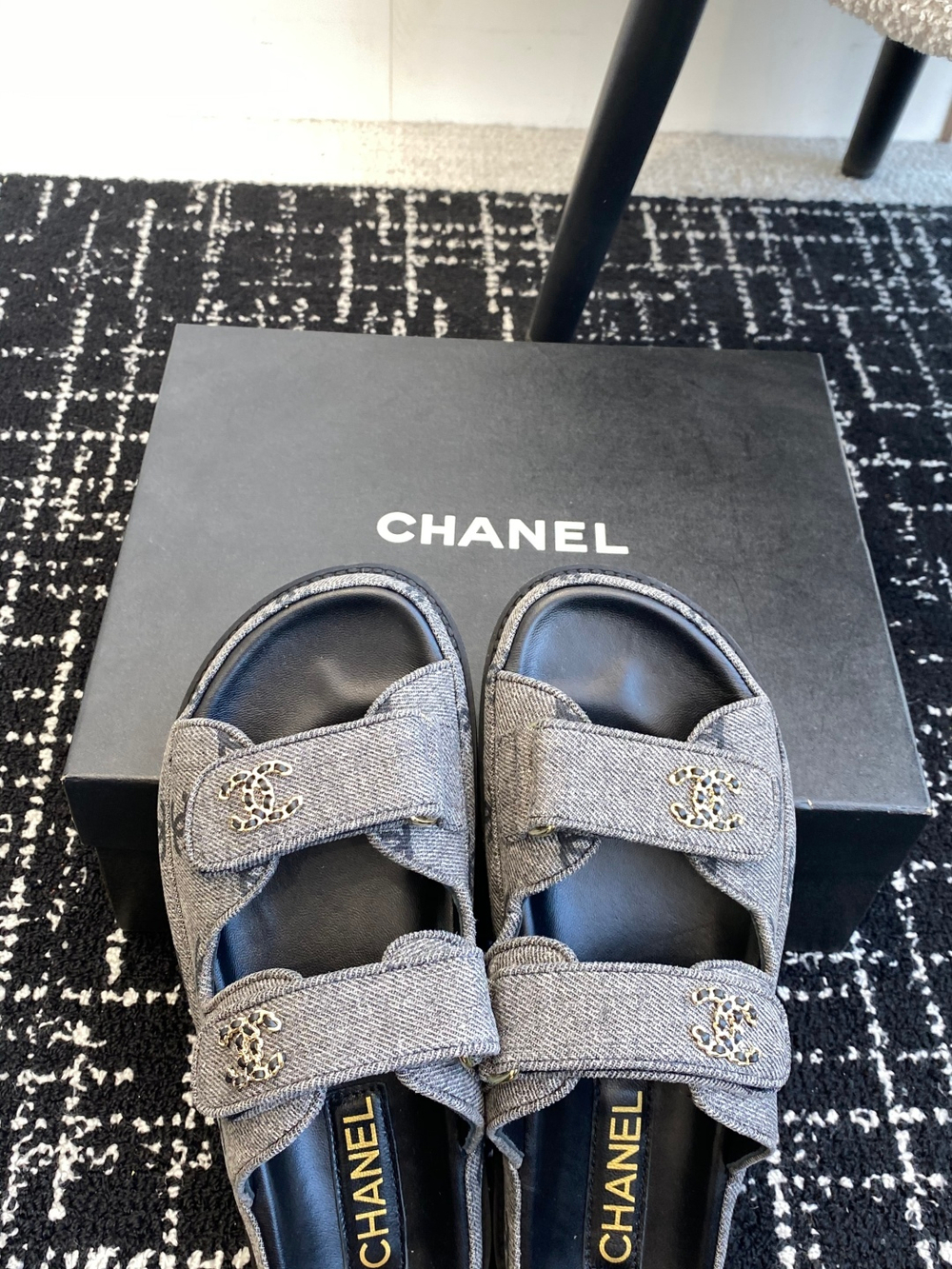 Chanel Slide