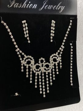 Комплект украшений, 4 предмета