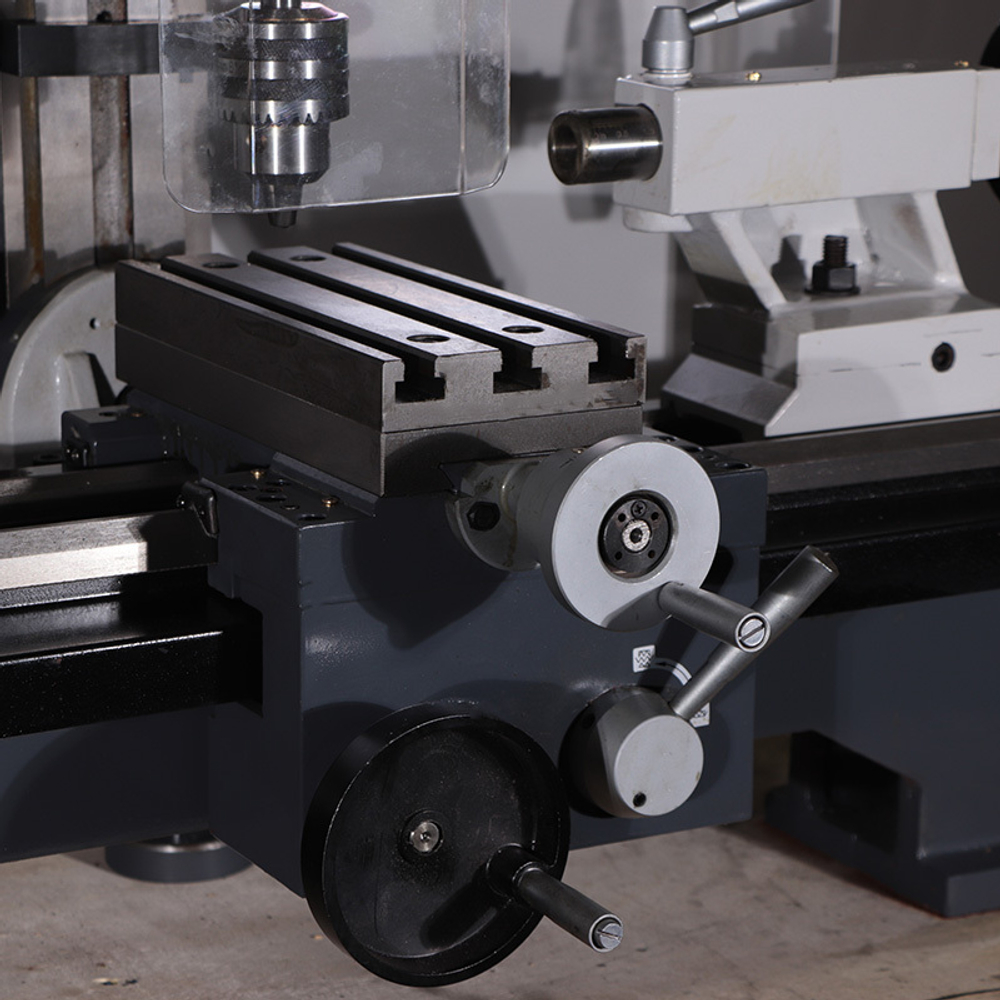 SK-550 комбинированный токарный станок