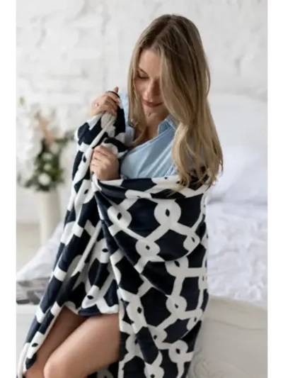 Плед-покрывало домашний 200х220 для дивана и кровати